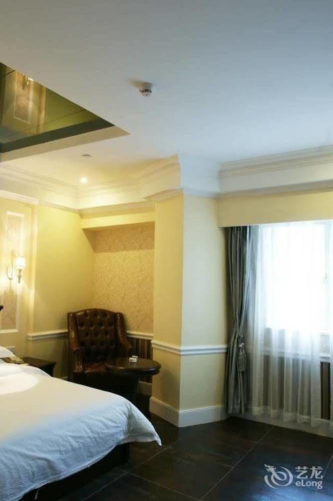 Big Apple Hotel Shantou Exterior photo